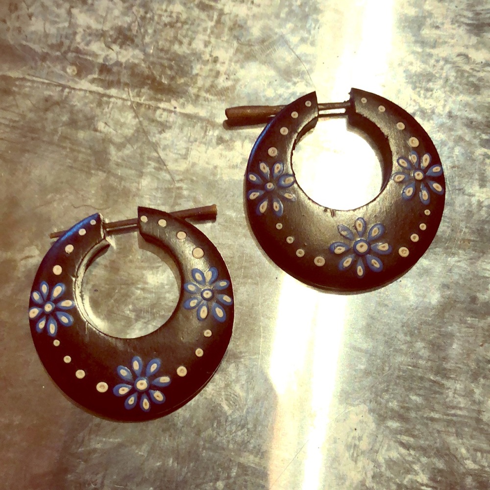 Wooden earrings -NWOT